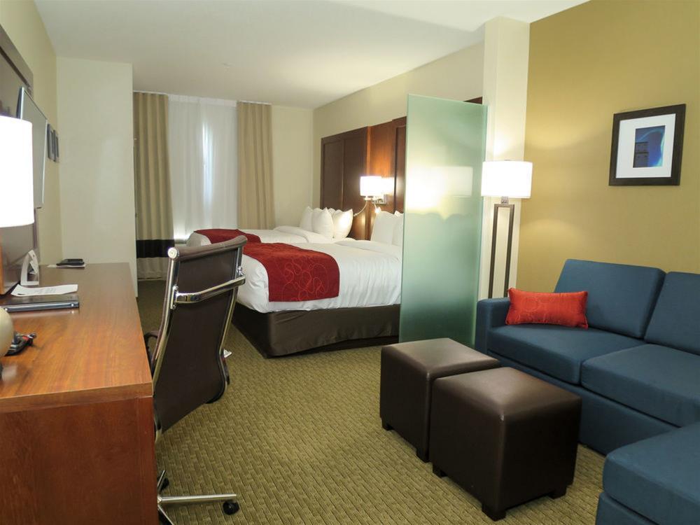 คอมฟอร์ต สวีท เรจีนา Hotel ริไจนา ภายนอก รูปภาพ