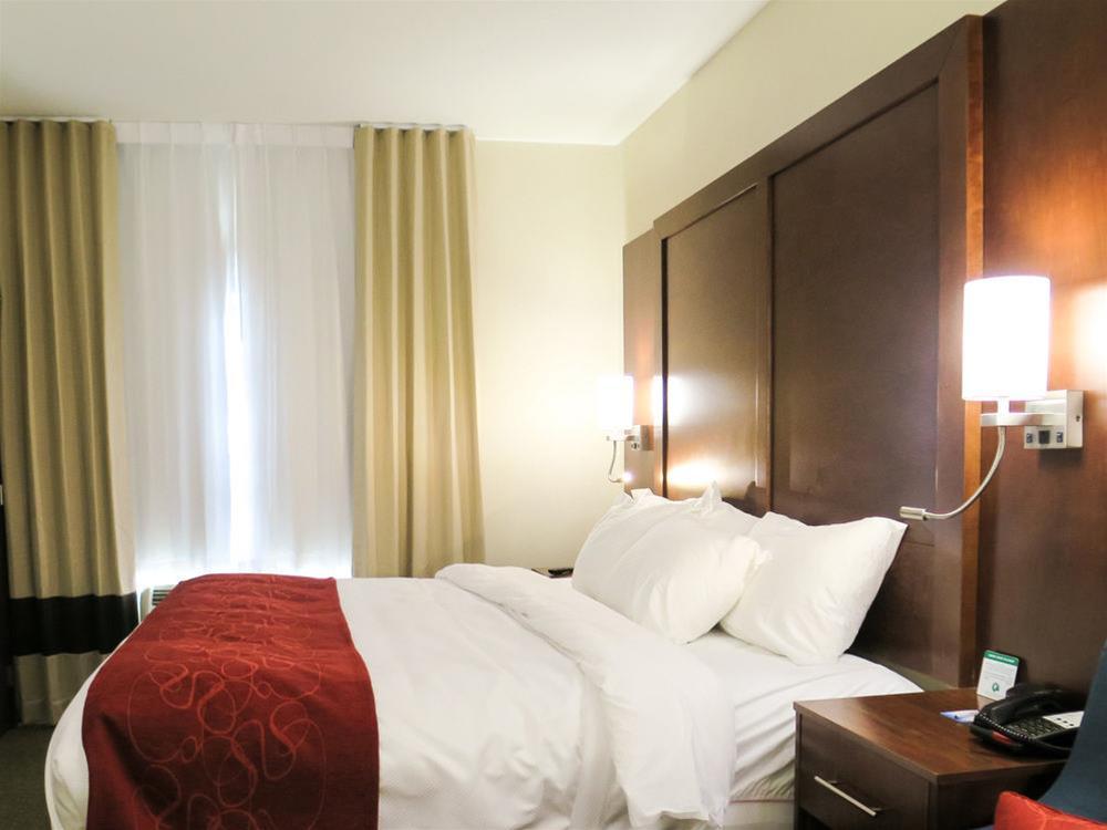 คอมฟอร์ต สวีท เรจีนา Hotel ริไจนา ภายนอก รูปภาพ