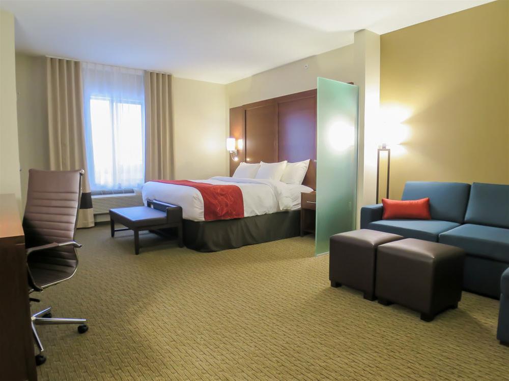 คอมฟอร์ต สวีท เรจีนา Hotel ริไจนา ภายนอก รูปภาพ